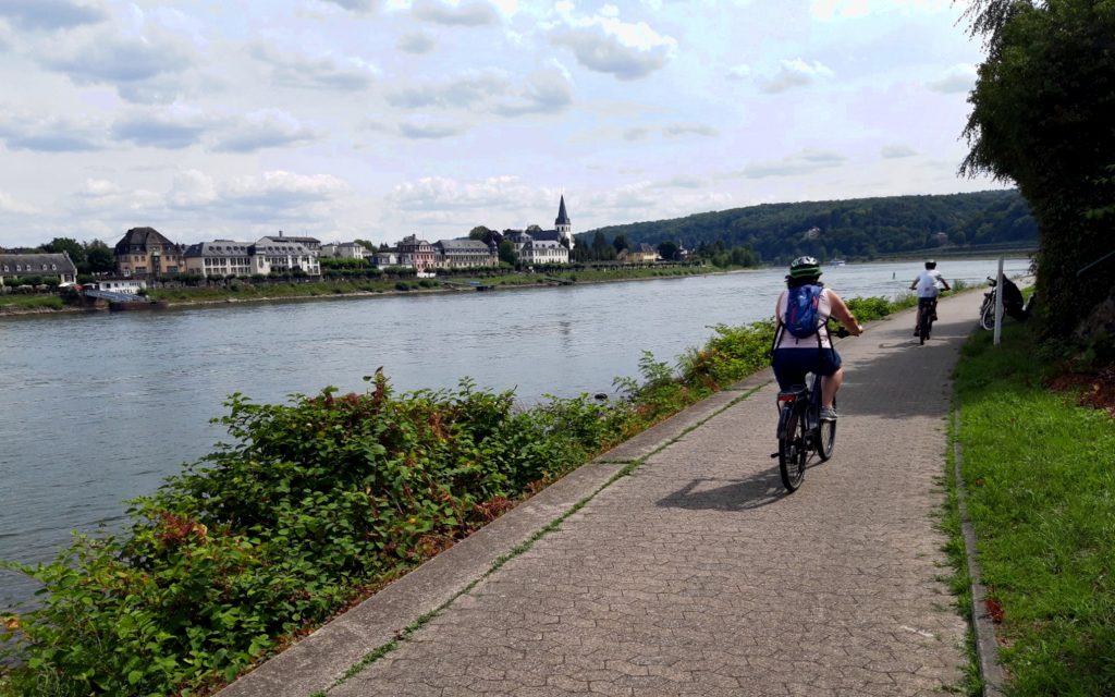 Velo le long du canal