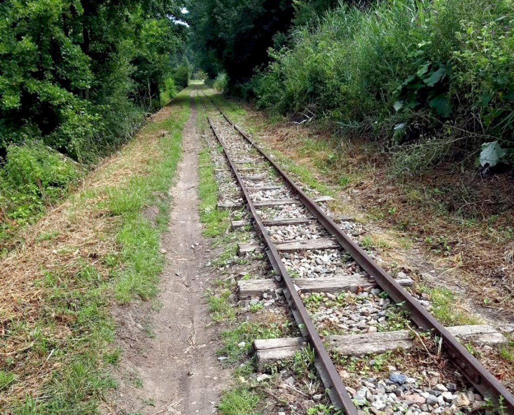 piste de velo le long du chemin de fer